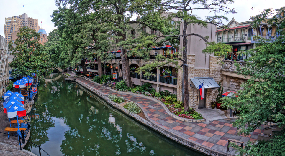 River Restaurants